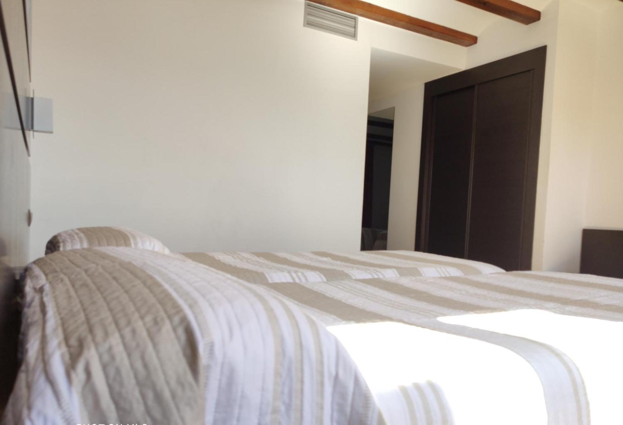 Hotel Rey Sancho Navarrete Habitación foto